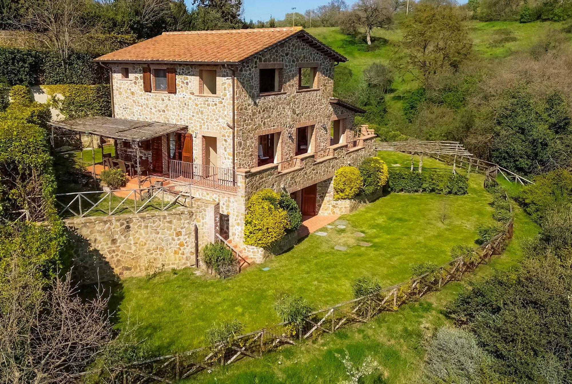 Home With A View In Scansano, Tuscany Экстерьер фото