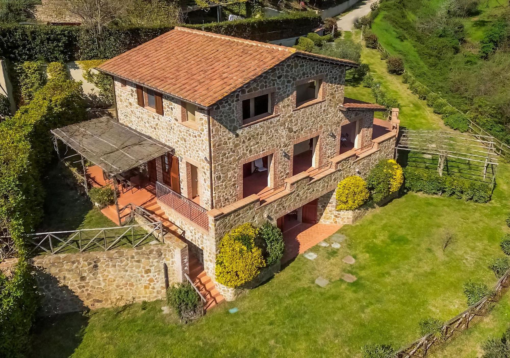 Home With A View In Scansano, Tuscany Экстерьер фото
